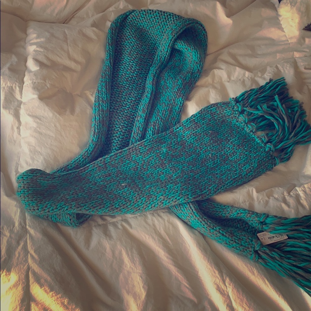 Scarf